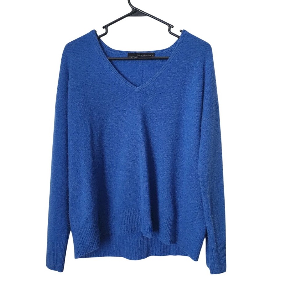 360 CASHMERE v-neck 100% cashmere knit sweater in cobalt blue size S
